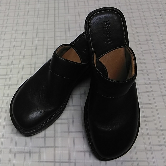 Born Shoes - Born  clogs mule size 7
